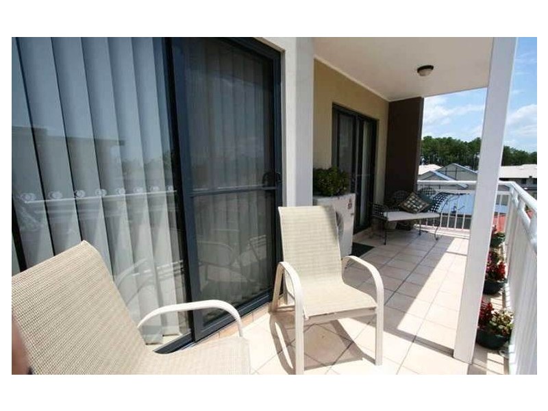 10/12 Geraldton Drive, Varsity Lakes QLD 4227