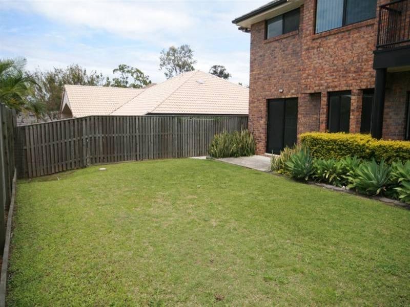 5 Andorra Place, Varsity Lakes QLD 4227
