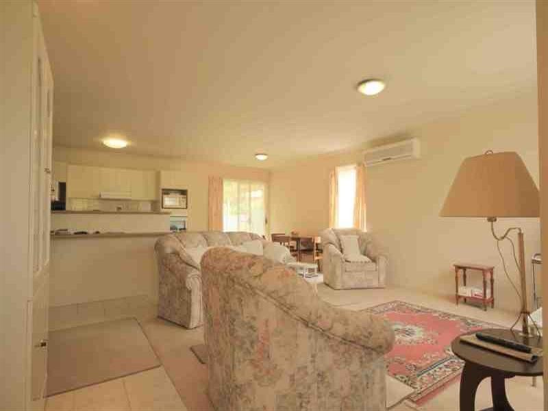 37 Swanton Drive, Mudgeeraba QLD 4213