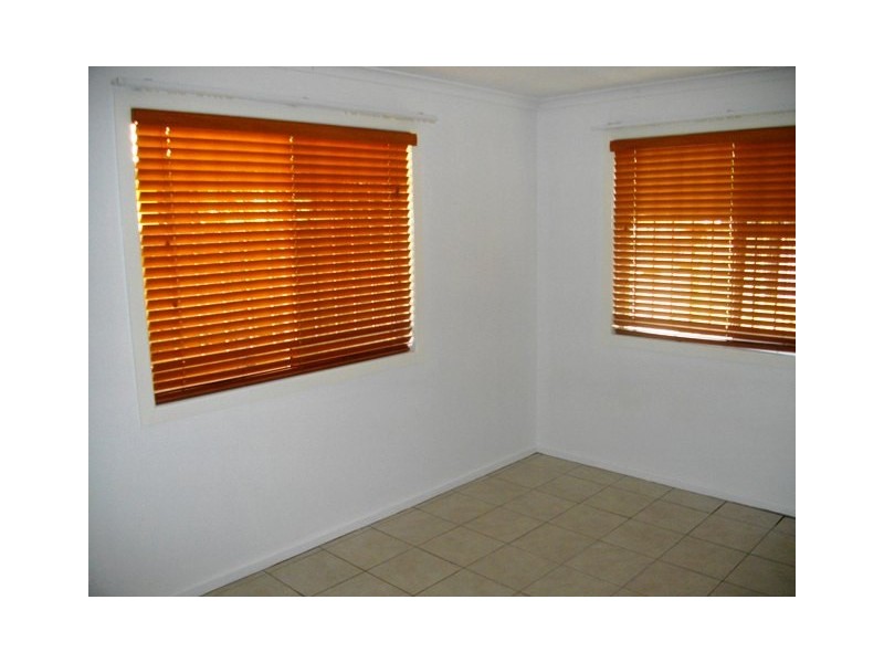 2/70 Tallebudgera Drive, Palm Beach QLD 4221