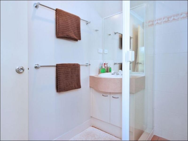 9 Quince Place, Bonogin QLD 4213