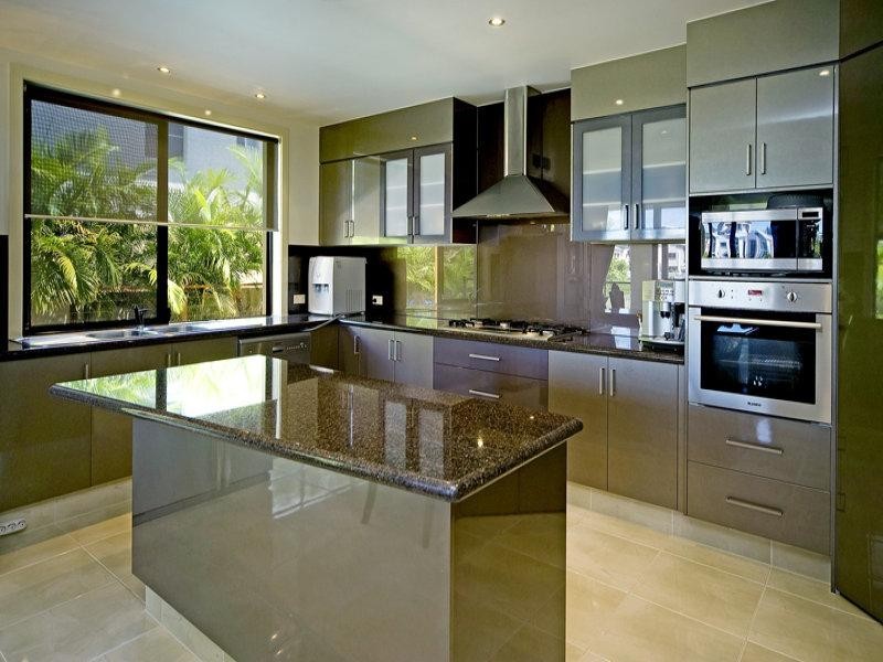 59 Bridgewater Drive, Varsity Lakes QLD 4227