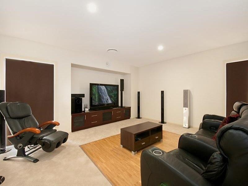 59 Bridgewater Drive, Varsity Lakes QLD 4227