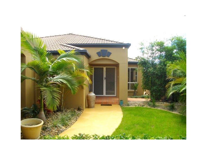 1 Cornell Court, Varsity Lakes QLD 4227