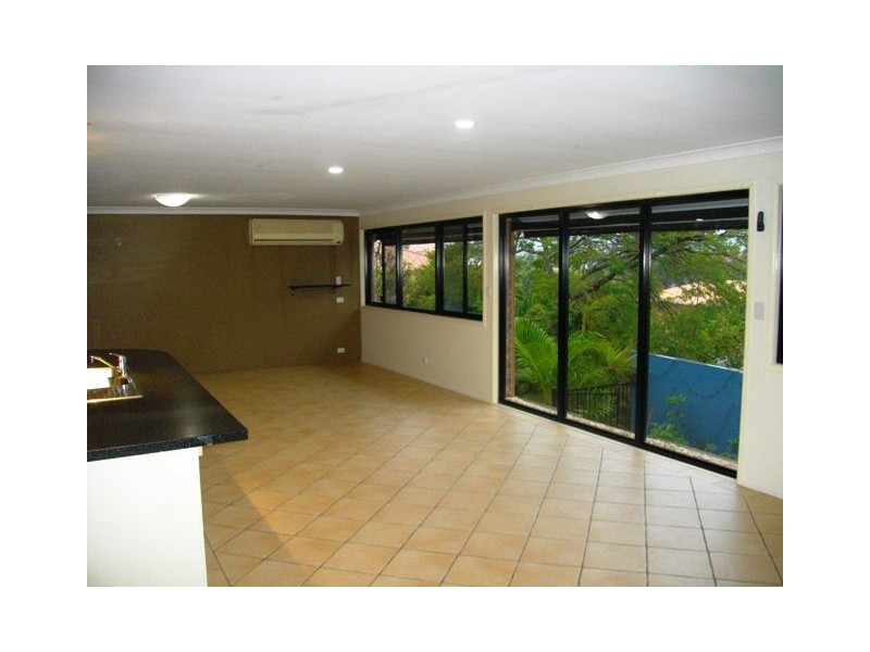 12 Macallan Street, Merrimac QLD 4226