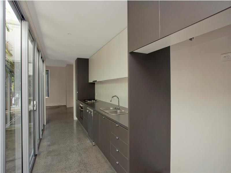 32 Watts Drive, Varsity Lakes QLD 4227