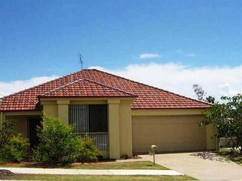 3 Palma Crescent, Varsity Lakes QLD 4227