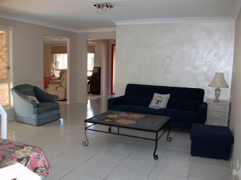 1 Lancelin Drive, Mermaid Waters QLD 4218