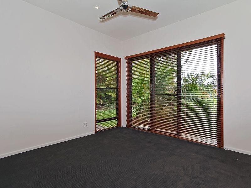 25A Swordfish Court, Palm Beach QLD 4221