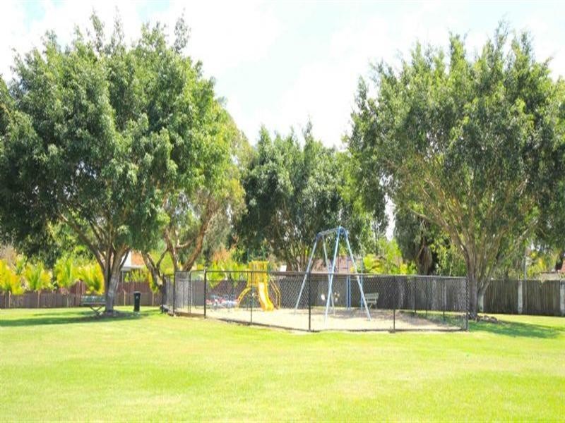 14 Foxhill Court, Carrara QLD 4211