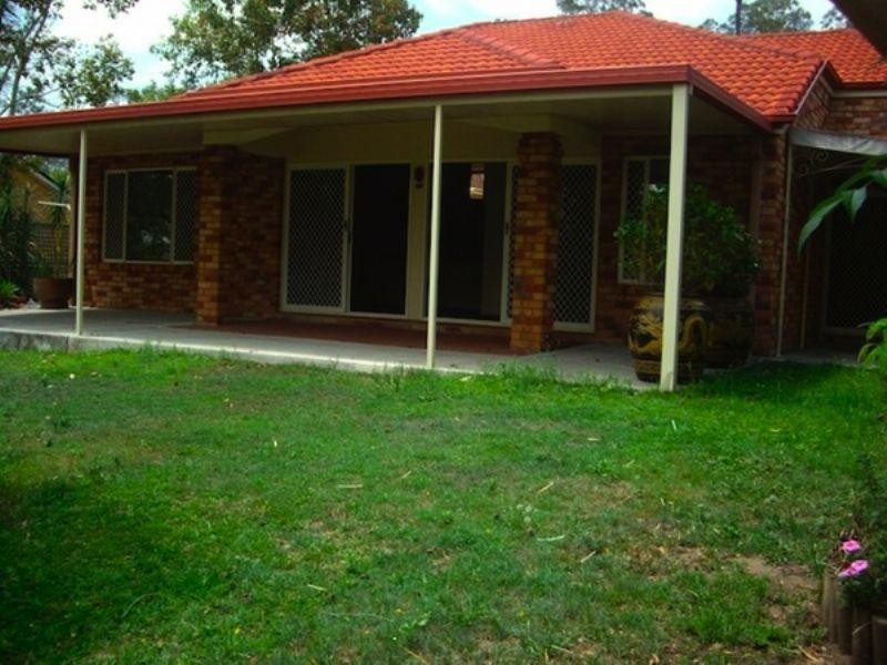 63 Paddington Drive, Carrara QLD 4211