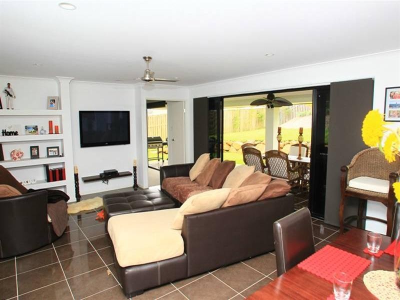 3 Kerrigan Court, Mudgeeraba QLD 4213