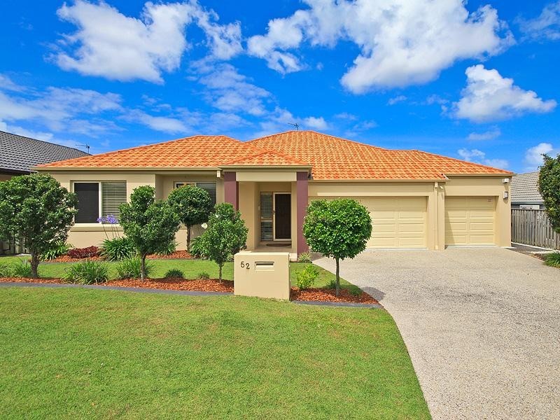 52 Bayswater Avenue, Varsity Lakes QLD 4227