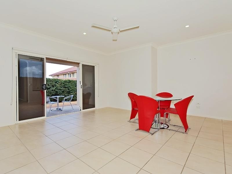 52 Bayswater Avenue, Varsity Lakes QLD 4227