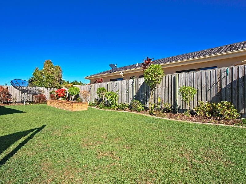 5 Rainbow Fern Court, Robina QLD 4226