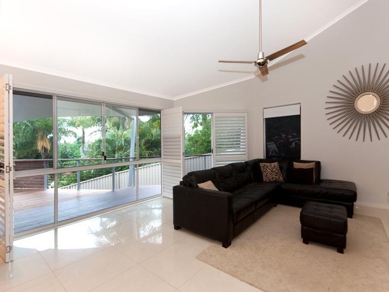 16 Sawgrass Place, Robina QLD 4226