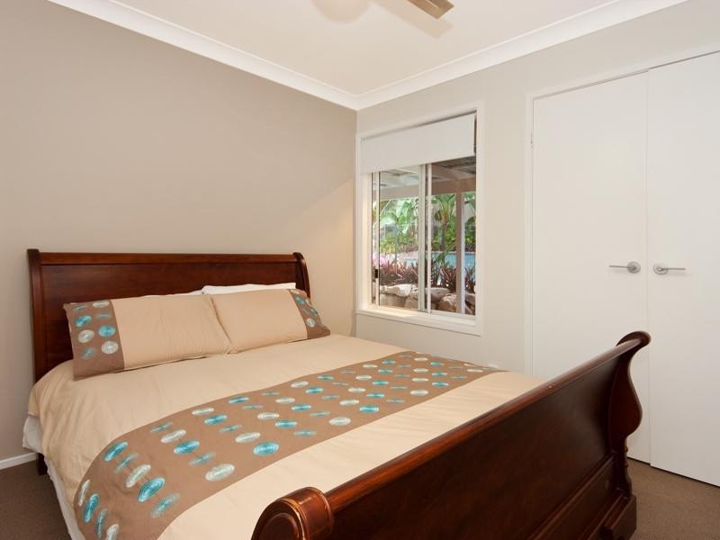 16 Sawgrass Place, Robina QLD 4226