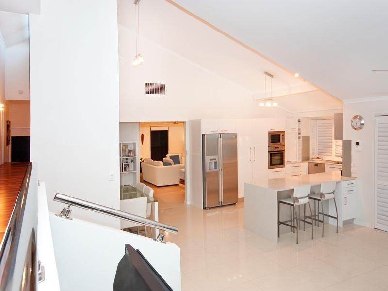 16 Sawgrass Place, Robina QLD 4226