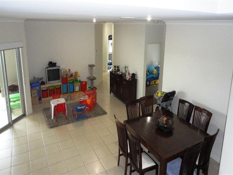 22 Everstar Street, Reedy Creek QLD 4227