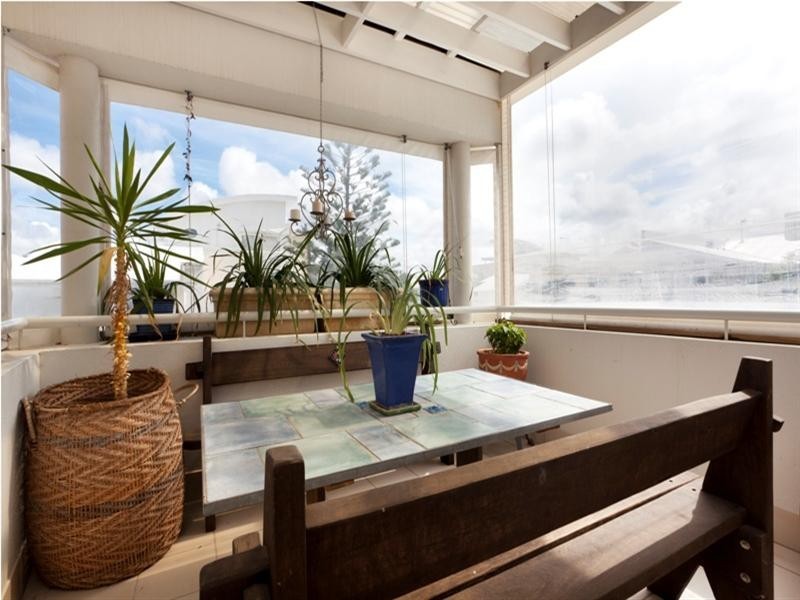 5 Watts Drive, Varsity Lakes QLD 4227