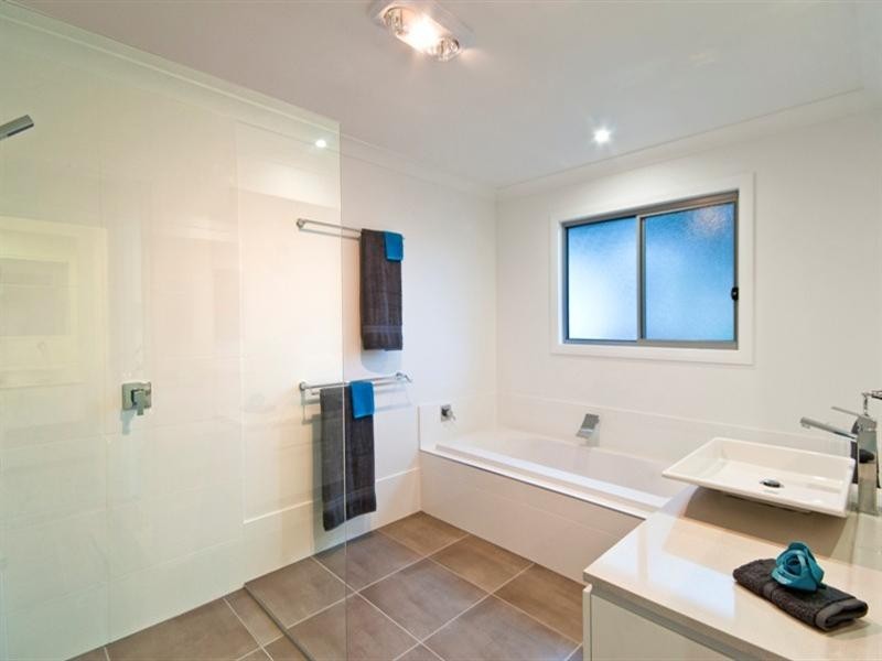 14 Ensor Street, Mudgeeraba QLD 4213