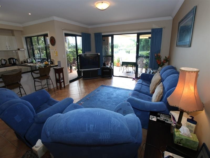 30/117 Palm Meadows Drive, Carrara QLD 4211