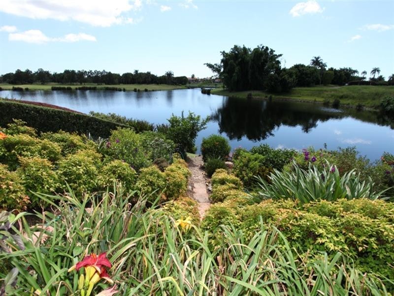 30/117 Palm Meadows Drive, Carrara QLD 4211