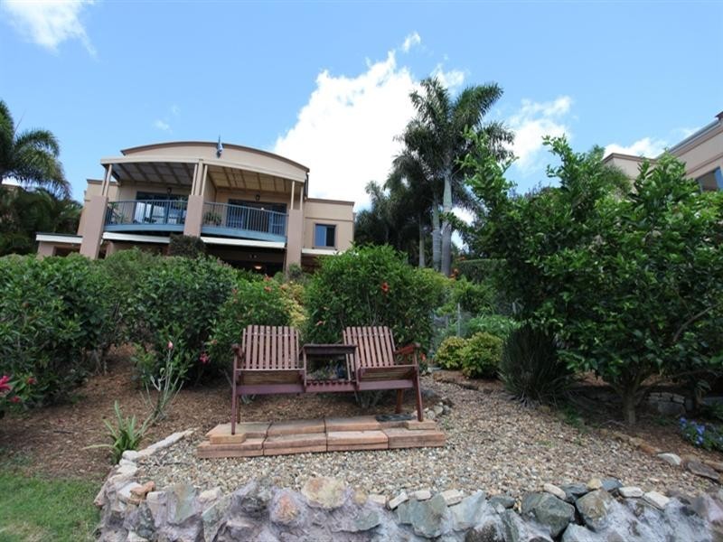 30/117 Palm Meadows Drive, Carrara QLD 4211