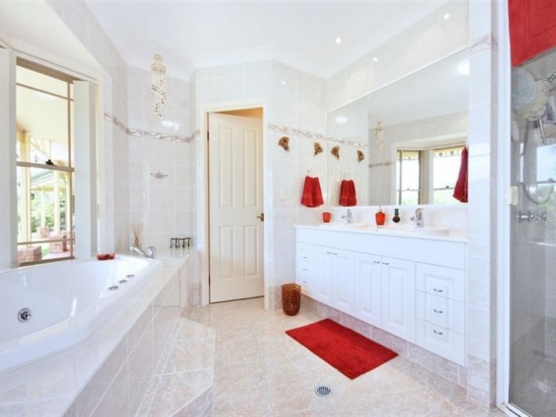 32-34 Gaw Terrace, Bonogin QLD 4213