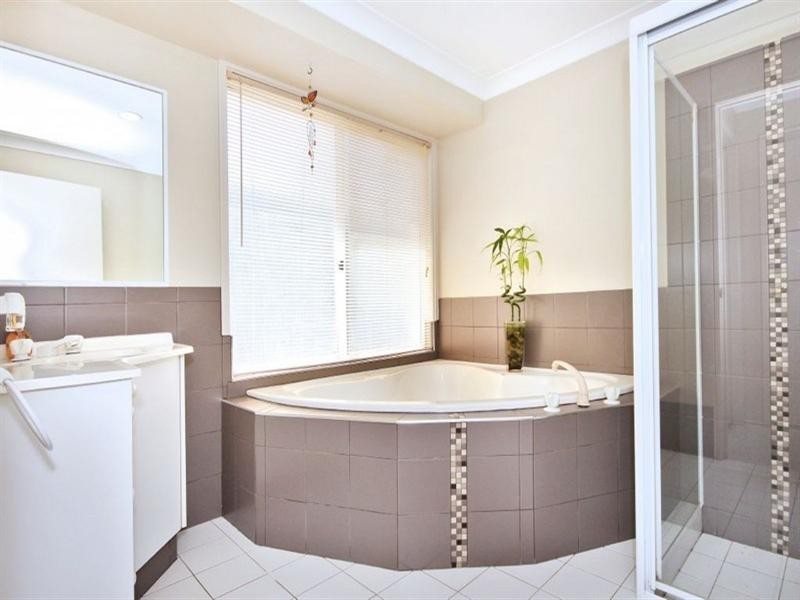 3 Eastwood Drive, Robina QLD 4226