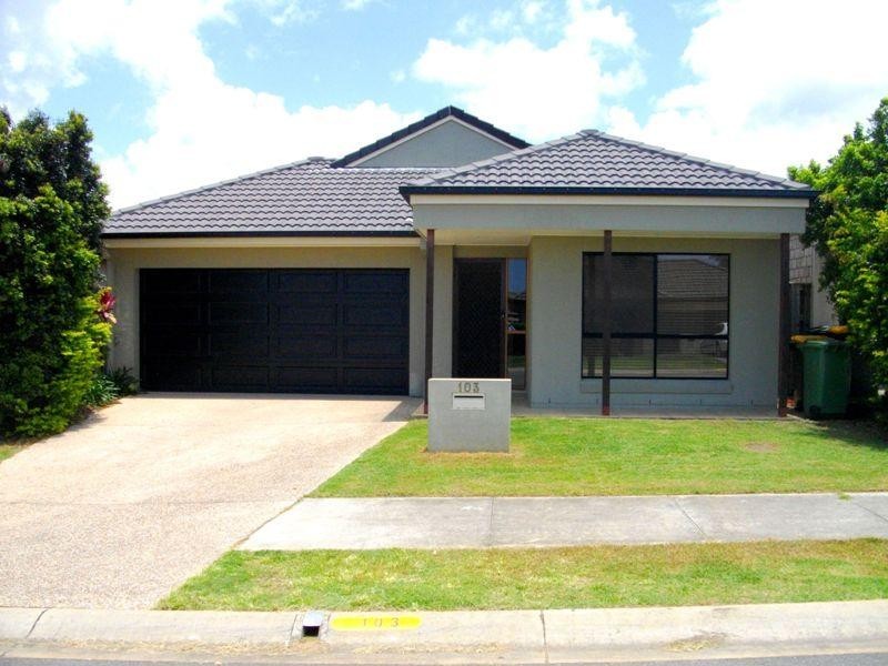 103 Bayswater Avenue, Varsity Lakes QLD 4227