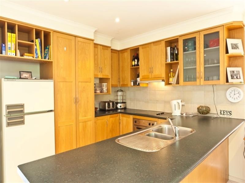 9 Cabot Court, Merrimac QLD 4226