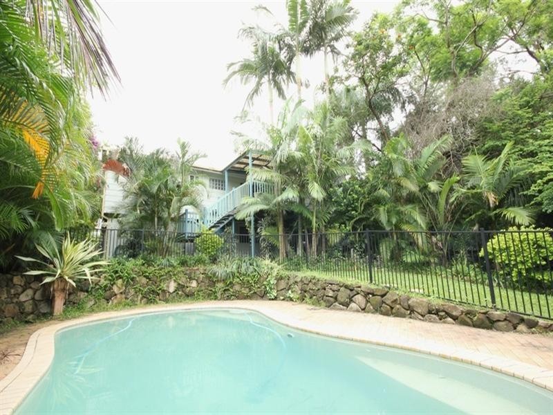 8 The Grange, Nerang QLD 4211
