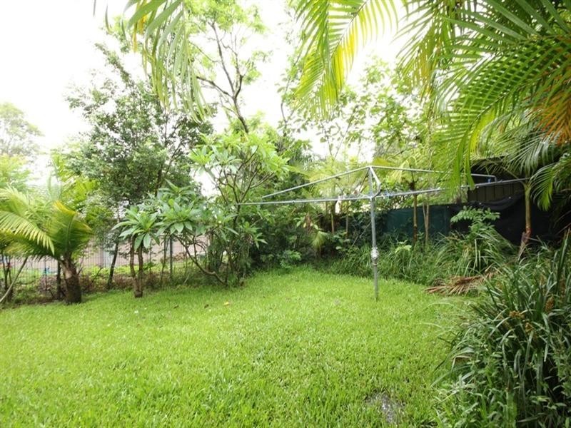 8 The Grange, Nerang QLD 4211