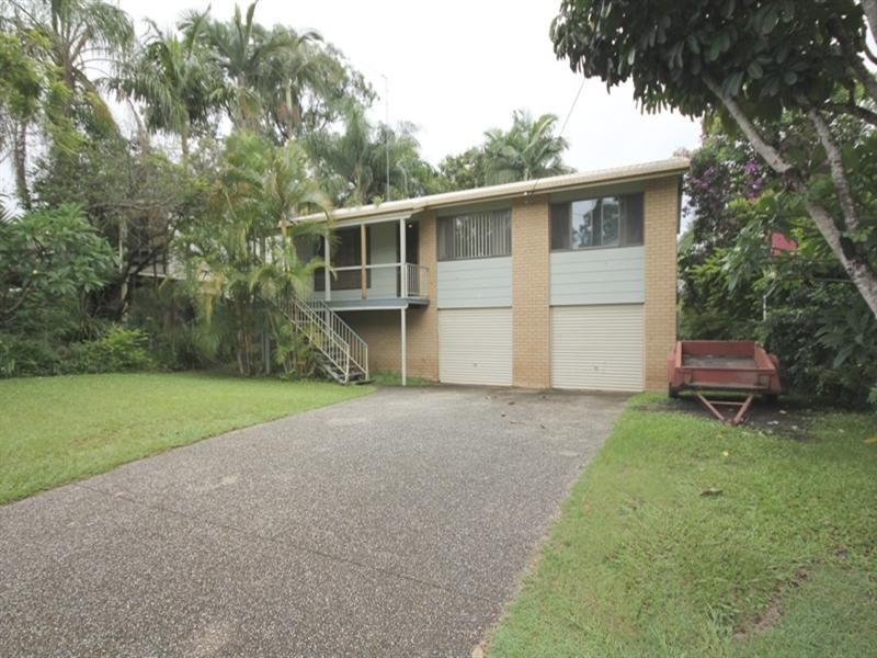 8 The Grange, Nerang QLD 4211