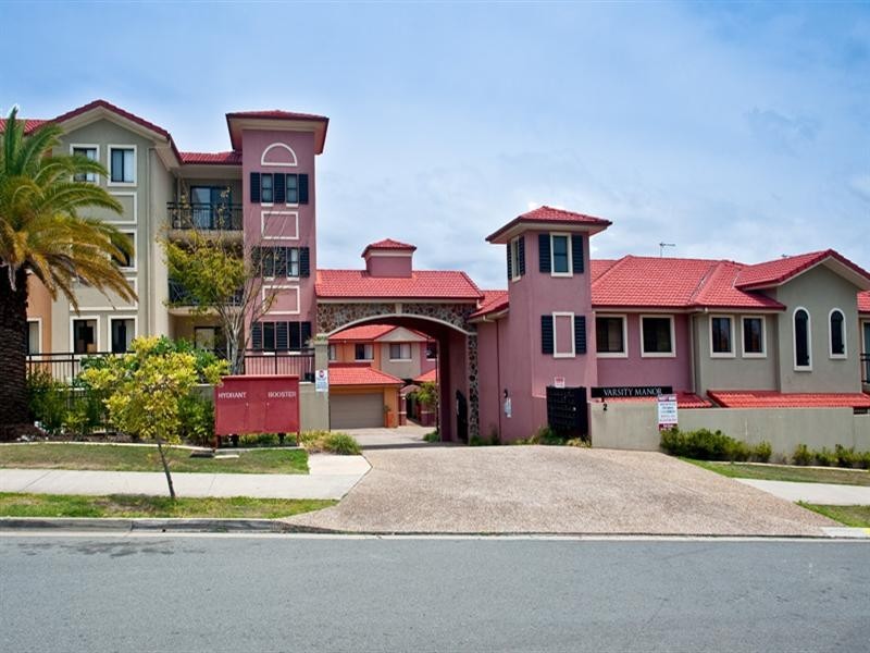 31/2 Geraldton Drive, Varsity Lakes QLD 4227