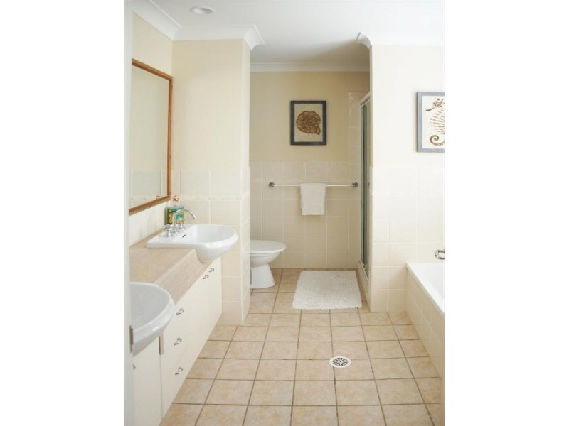 34/37 Paradise Springs Avenue, Robina QLD 4226