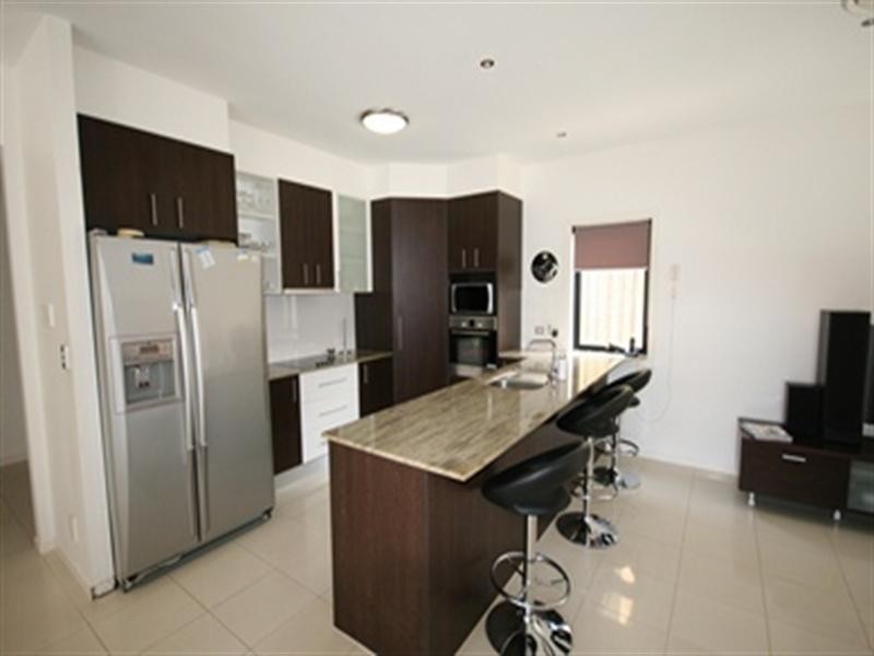 1 ADDRESS AVAILABLE ON REQUEST, Varsity Lakes QLD 4227