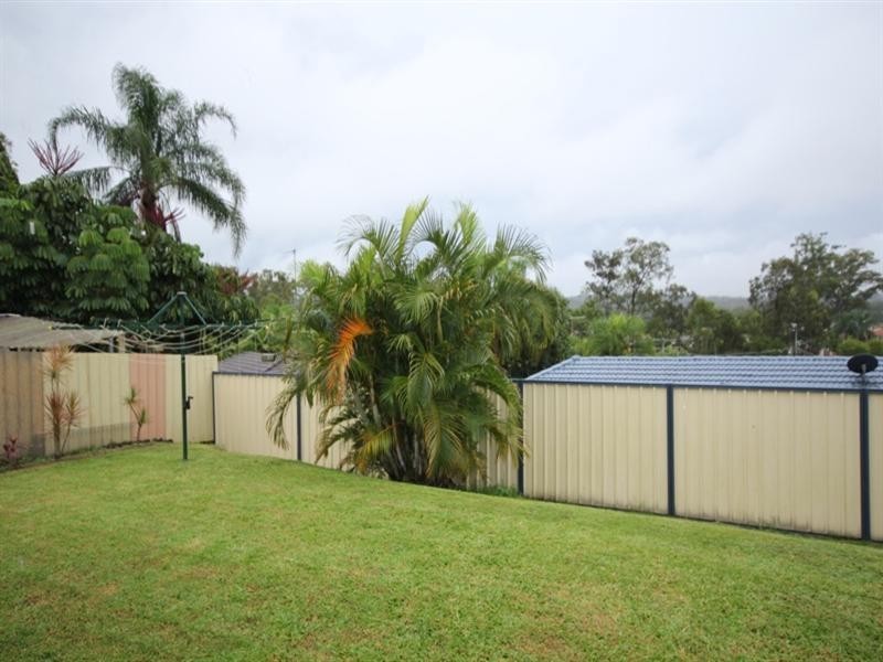 17 Plum Parade, Nerang QLD 4211