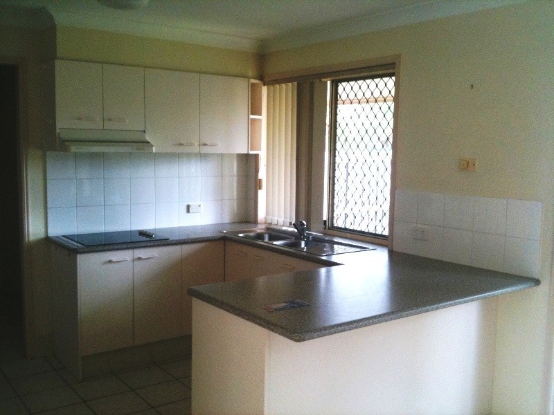 12/2 Cassowary Drive, Burleigh Waters QLD 4220