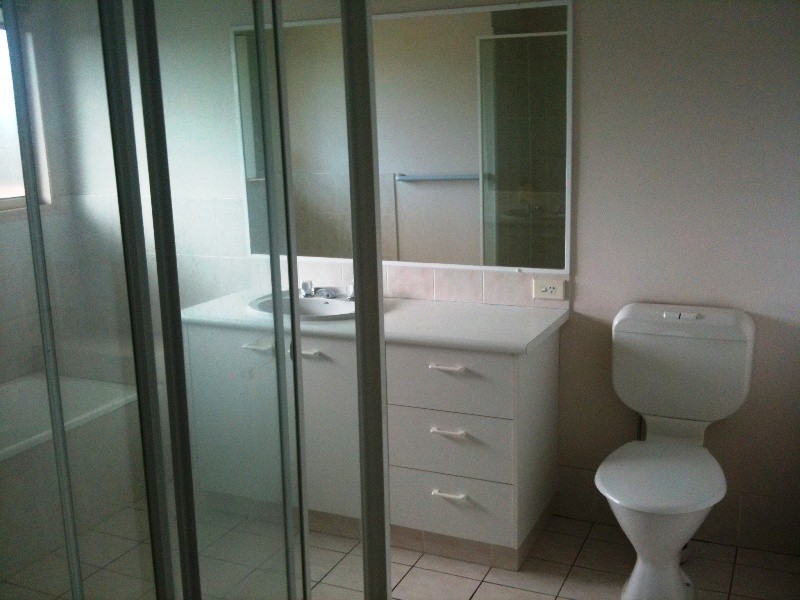 12/2 Cassowary Drive, Burleigh Waters QLD 4220