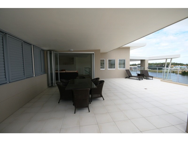 255 Varsity Parade, Varsity Lakes QLD 4227