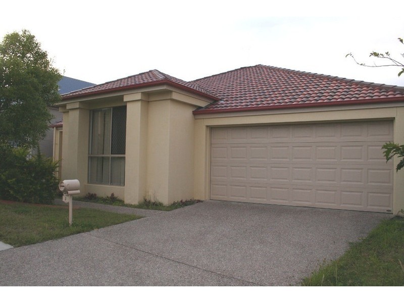 3 Palma Crescent, Varsity Lakes QLD 4227