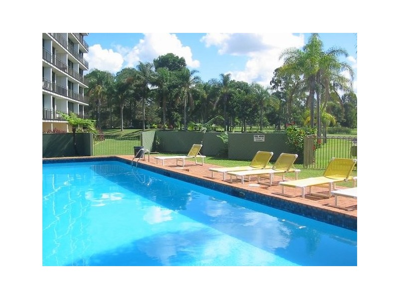 13 Fairway Drive, Clear Island Waters QLD 4226