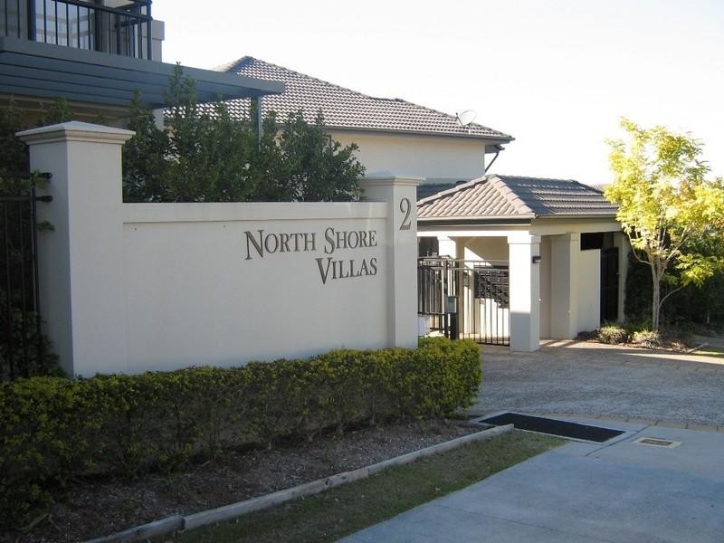 2/2 Northshore Avenue, Varsity Lakes QLD 4227