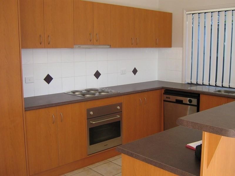 Varsity Lakes QLD 4227