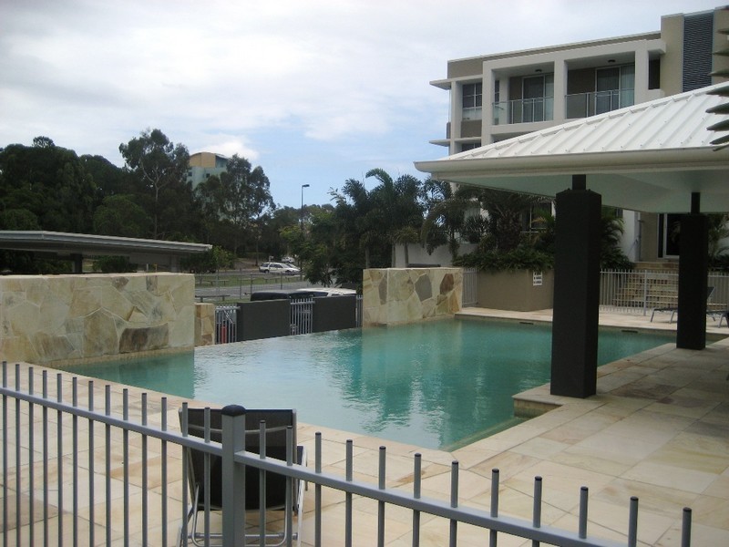 Varsity Lakes QLD 4227