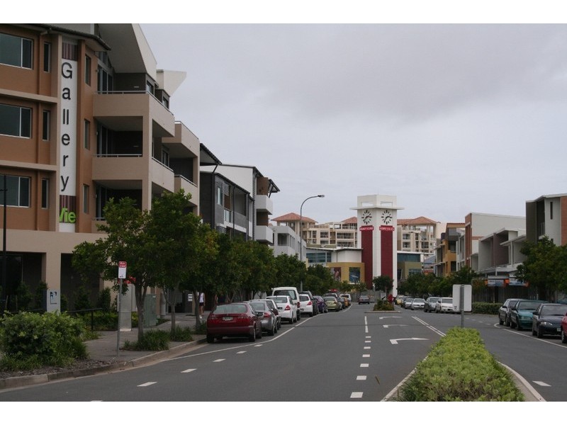 3 Palma Crescent, Varsity Lakes QLD 4227