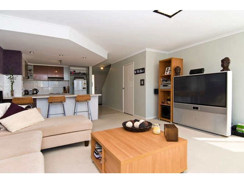 32/84 Highfield Drive, Merrimac QLD 4226