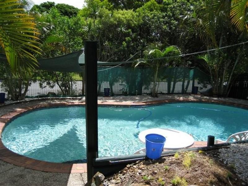 21 Murrumba Drive, Ashmore QLD 4214